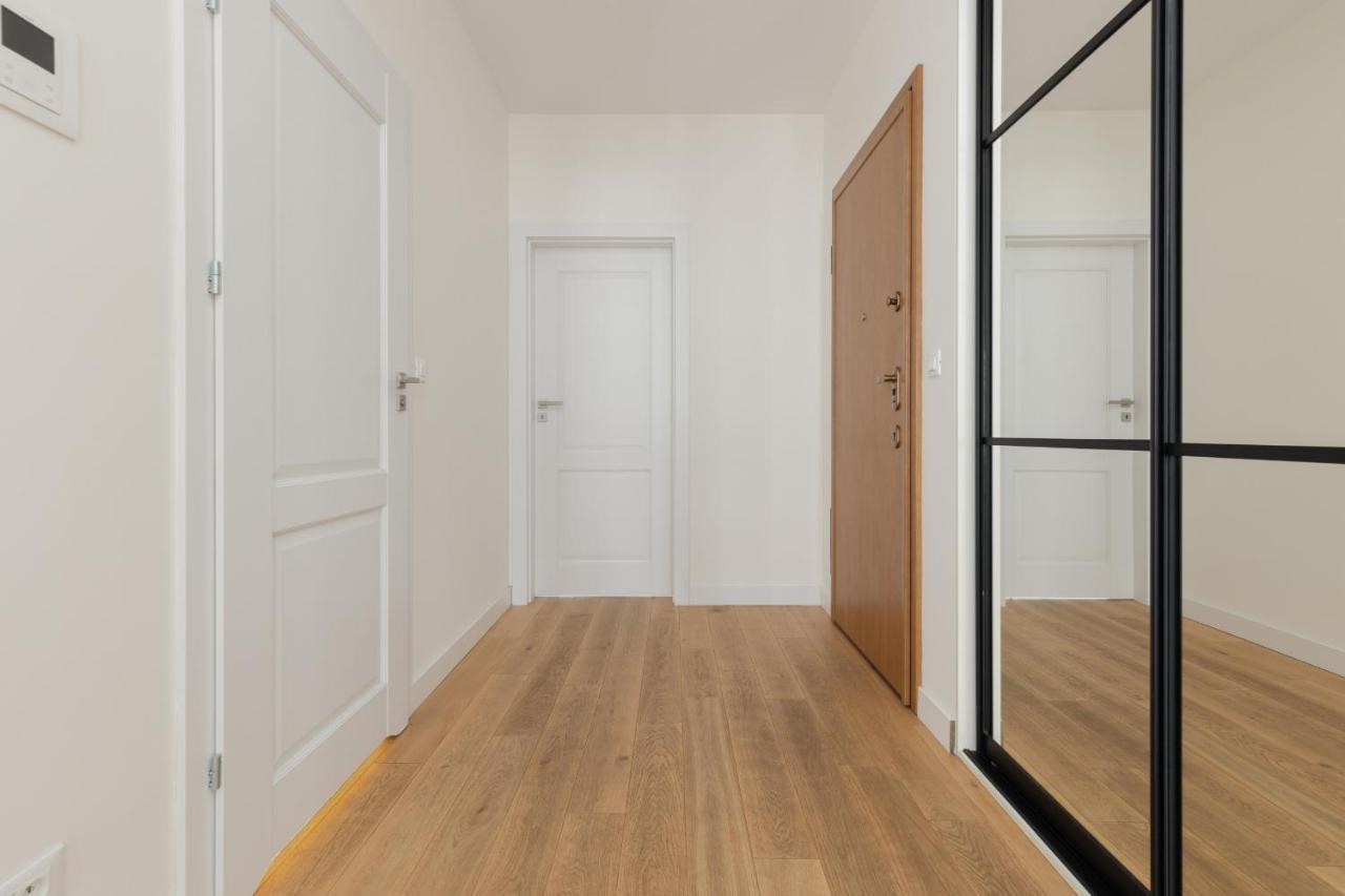 Warsaw Apartment Sierakowskiego By Noclegi Renters Exterior photo